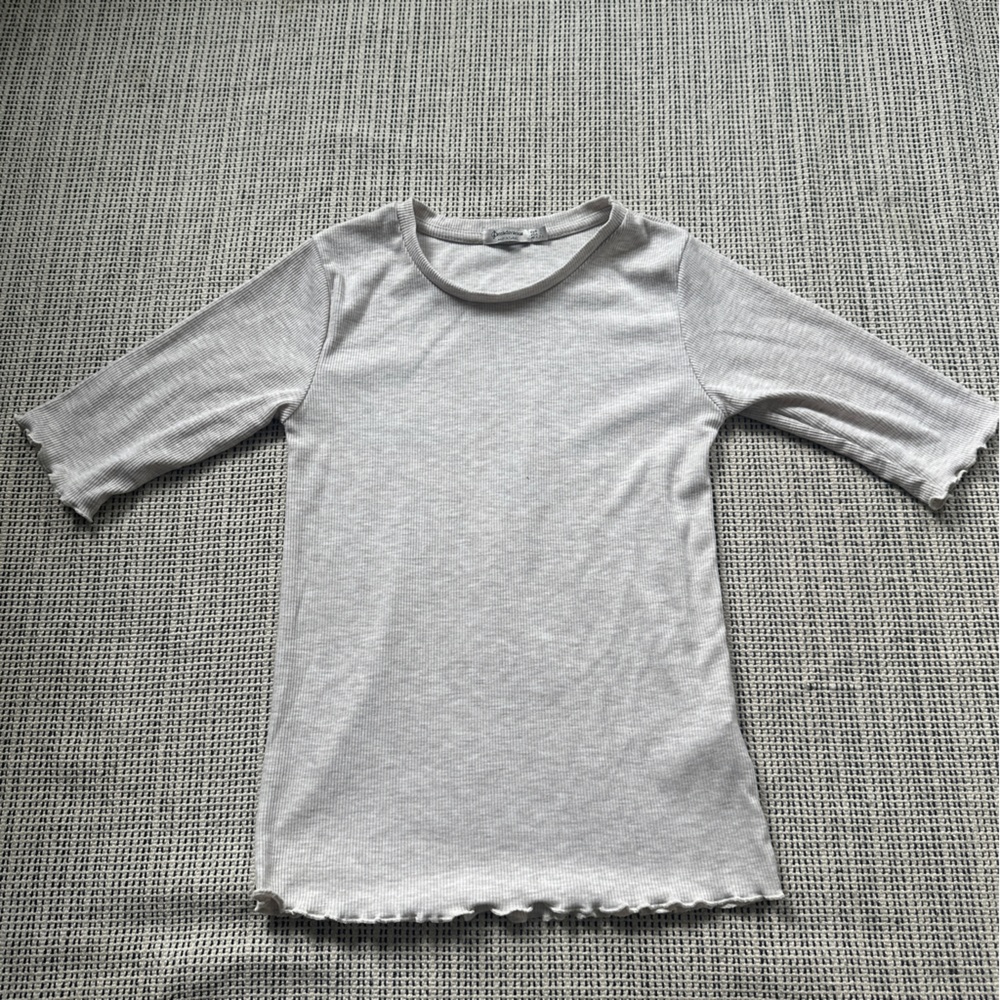 Stradivarius Ribbed Cream Top Size Small